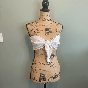 NWOT Missguided Womens Tie Front Smocked Back Bandeau Crop Top White Size 6